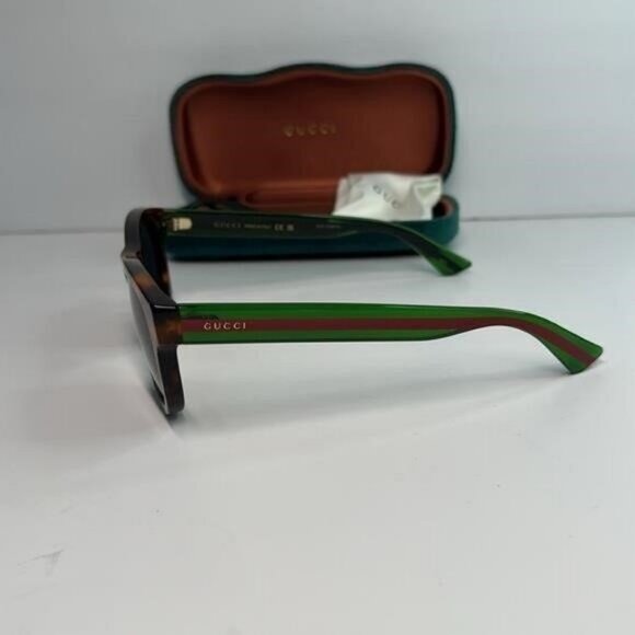 Gucci Tortoiseshell Sunglasses with Red and Green Stripes - Picture 2 of 12